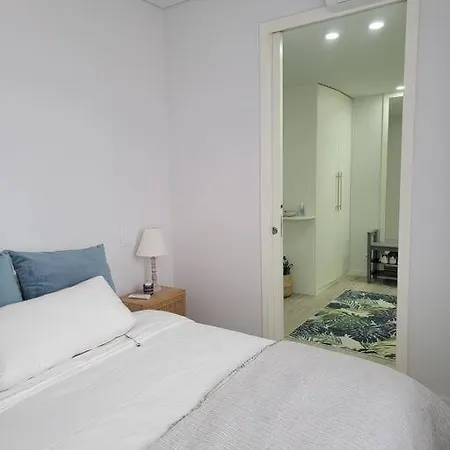 Front - Sea And Sunset Views 아파트 *