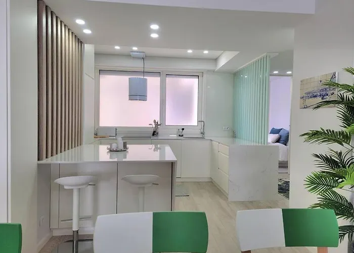 Front - Sea And Sunset Views Apartman *